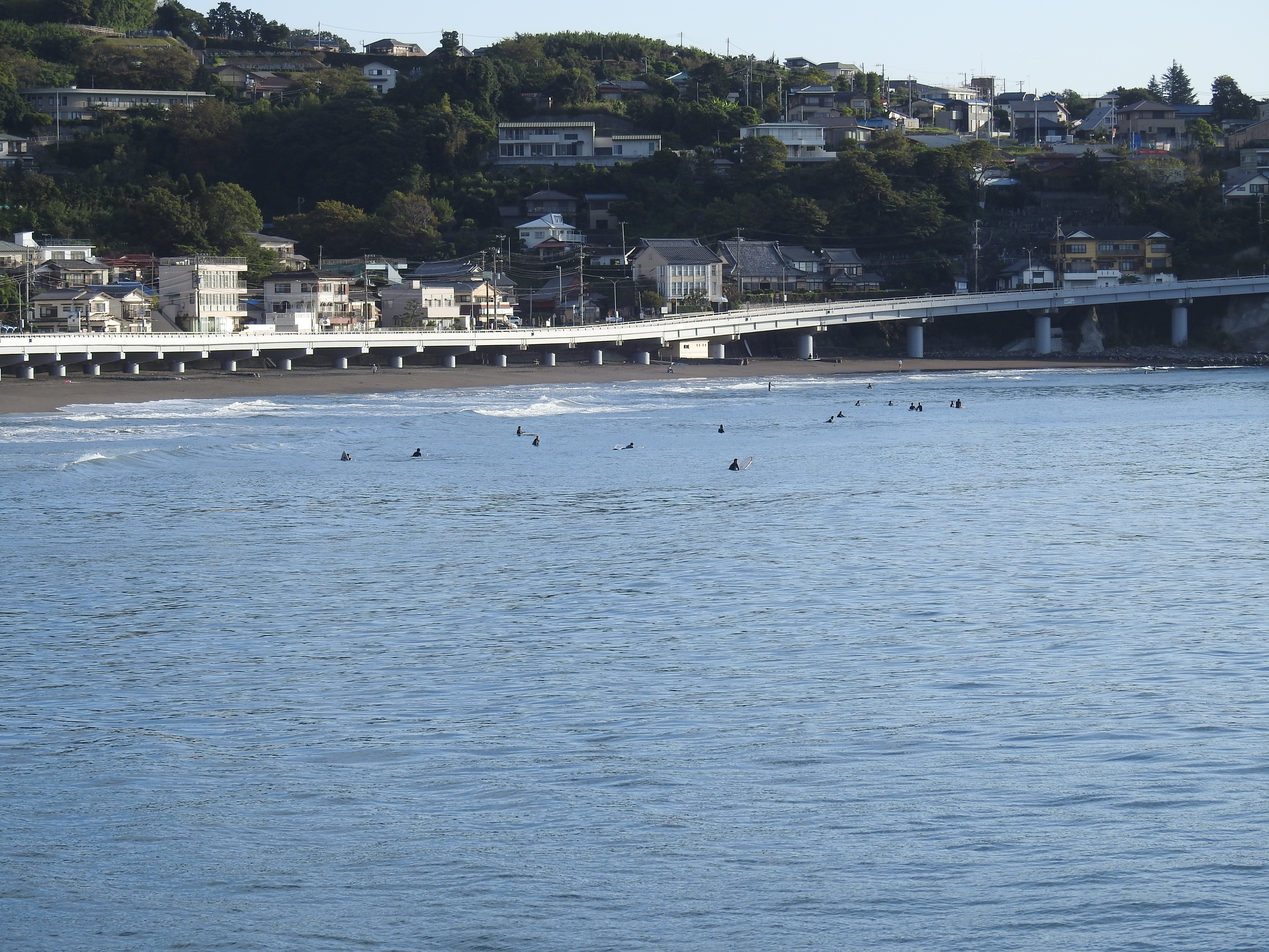 湯河原吉浜海岸サーフィン