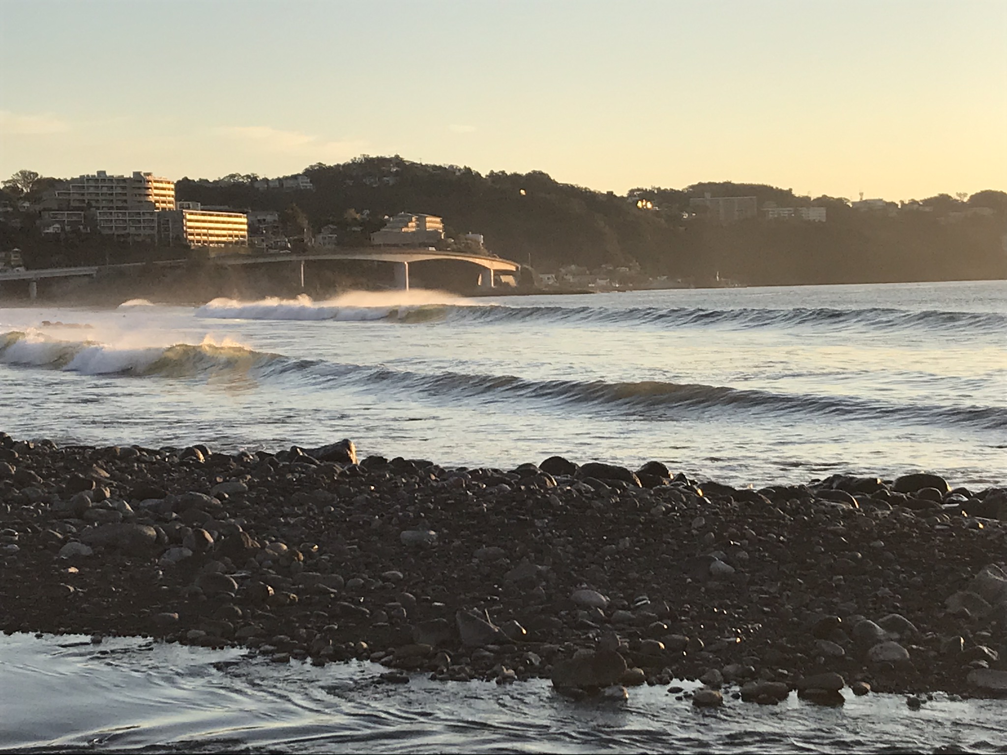 湯河原吉浜サーフィン